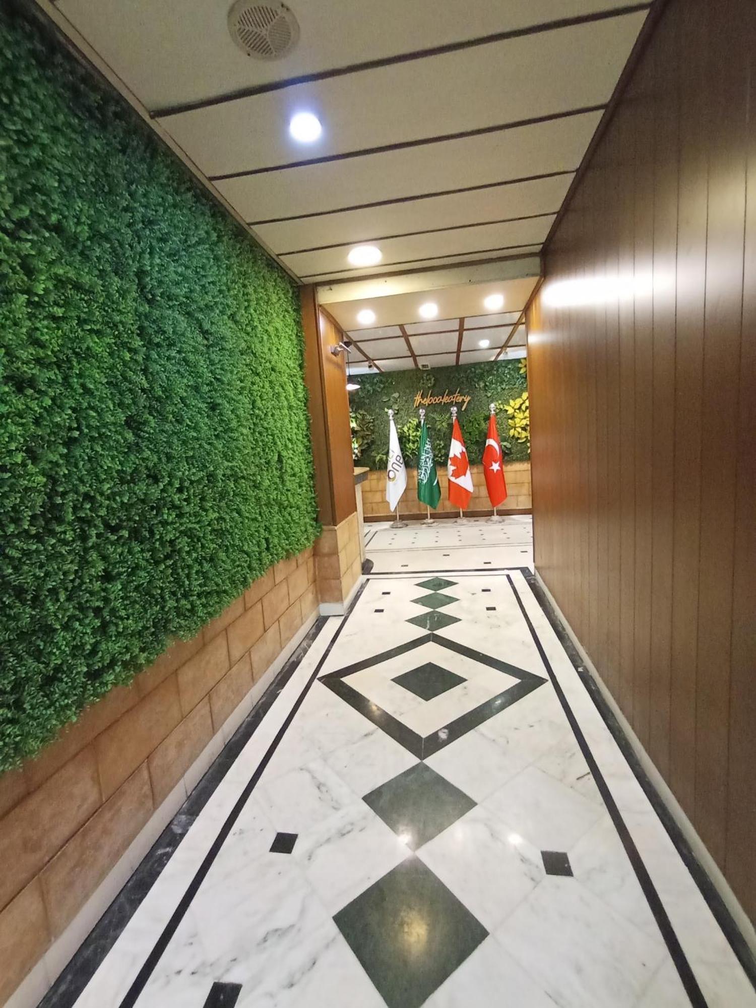 Hotel One Карачи Екстериор снимка