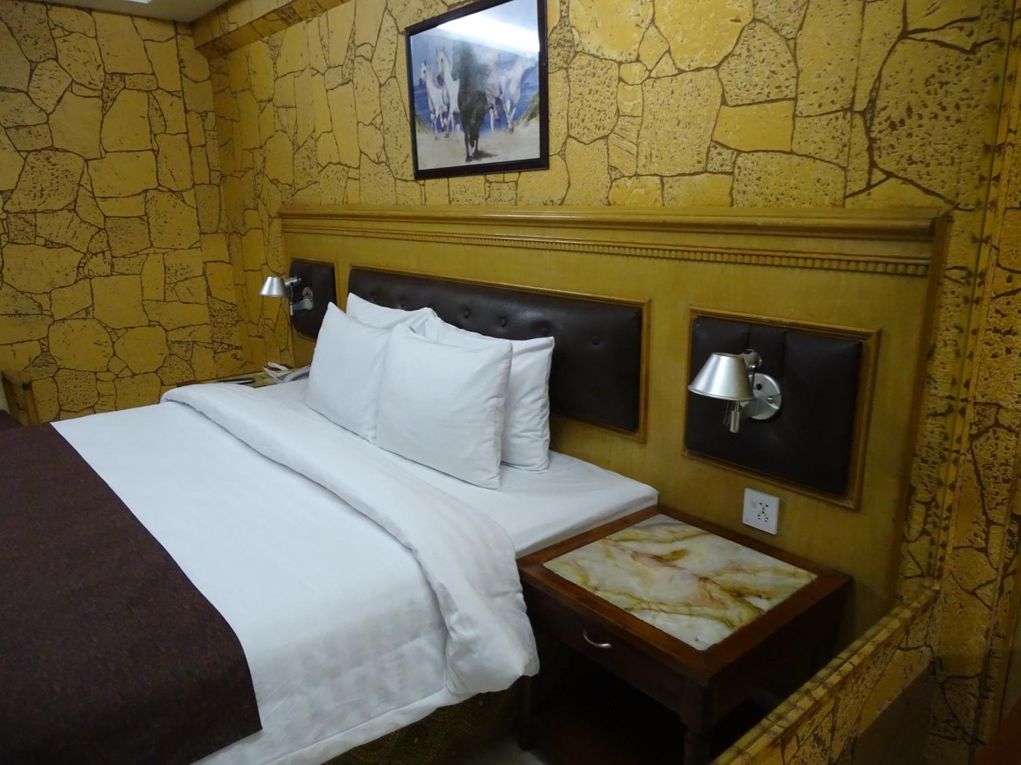 Hotel One Карачи Екстериор снимка